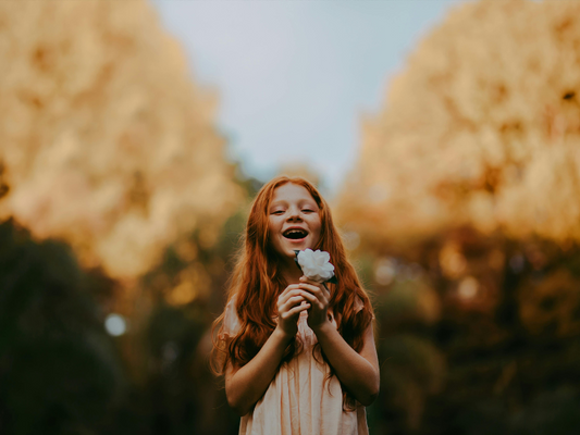 Jolly Gogo: A Smile That Sees You