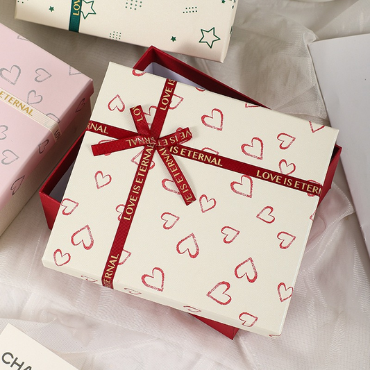 Eternal Love Heart Bow Gift Box – Romantic Packaging in Green, Red & Pink 800
