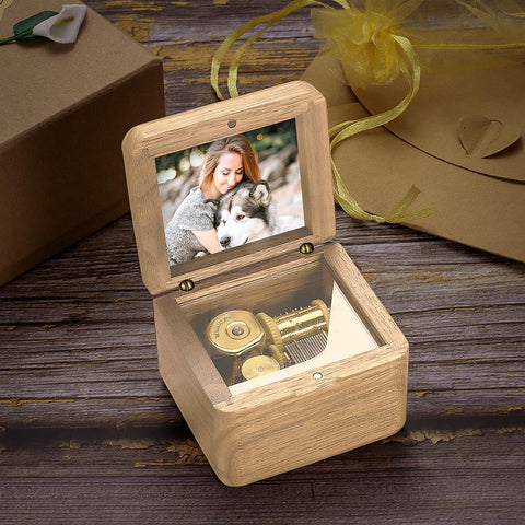 Vintage-Style Wooden Music Box with Personalized Photo Insert