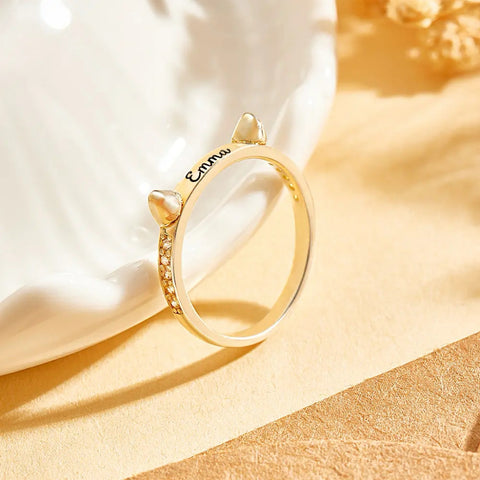 Custom Cat-Shaped Ring with Engraved Name