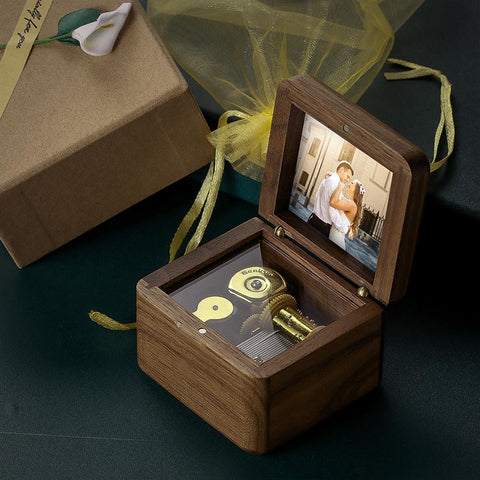 Vintage-Style Wooden Music Box with Personalized Photo Insert