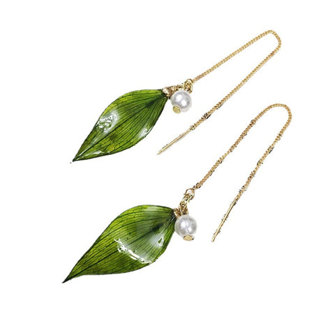 Nature’s Grace – Green Leaf & Pearl Resin Dangle Earrings