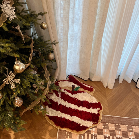 Christmas Apple-Shaped Doormat