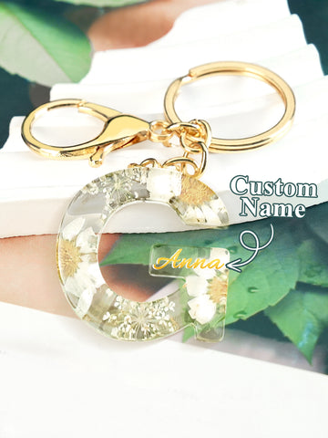 Personalized Dried Flower Initial Keychain – Custom Bag Charm