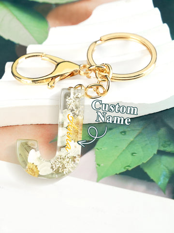 Personalized Dried Flower Initial Keychain – Custom Bag Charm