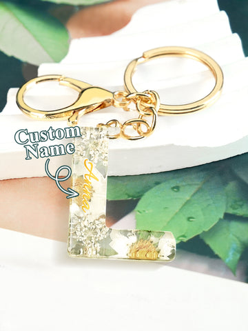 Personalized Dried Flower Initial Keychain – Custom Bag Charm