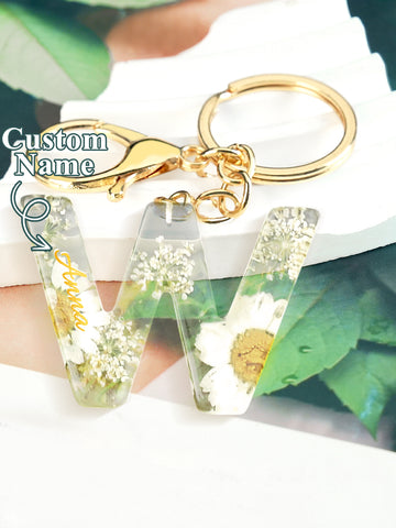 Personalized Dried Flower Initial Keychain – Custom Bag Charm