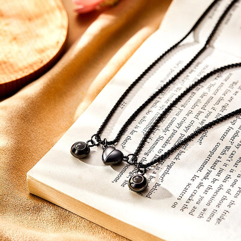 Romantic Magnetic Photo Projection Necklace – Couple Memorial Gift