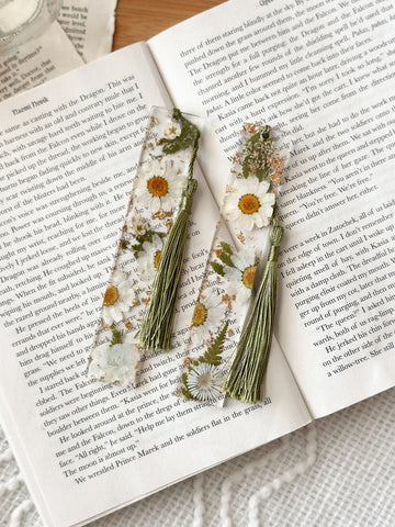 Forget Me Not Dried Flower Resin Bookmark