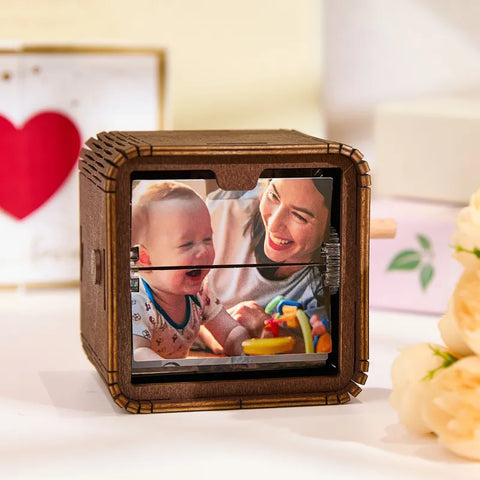 Custom Photo Flipbook Animation Frame – Hand-Cranked Music Light Box