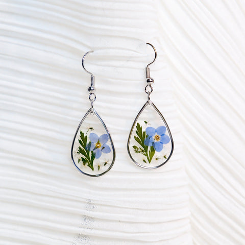Elegant Forget Me Not Dried Flower Resin Drop Earrings